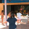 Gruppo di persone in una lezione di danza.